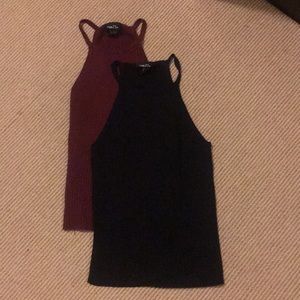 Set of 2 tank tops